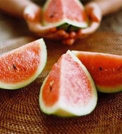 如何知道瓜熟了没有吃,如何判断瓜果是否成熟