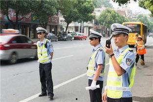 湘西交警吃瓜群众,揭秘现场执法背后的故事