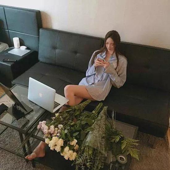 同事吵架吃瓜视频现场,同事激烈争吵现场，吃瓜群众围观