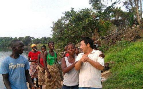 桑植新娘吃瓜,一场别开生面的婚礼习俗揭秘