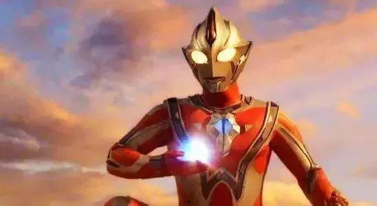 大宝贝奥特曼吃瓜,揭秘宇宙英雄的闲情逸致