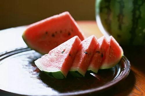 大冬天吃瓜,冬日暖阳下的清凉一“瓜”