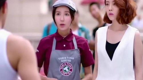 吃瓜服装,揭秘“吃瓜服装”的流行之谜