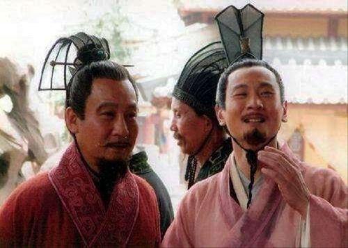 姜丞相皇帝吃瓜,一场宫廷吃瓜盛宴