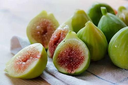 三阴乳腺癌可以吃凉瓜吗,凉瓜的适宜性探讨